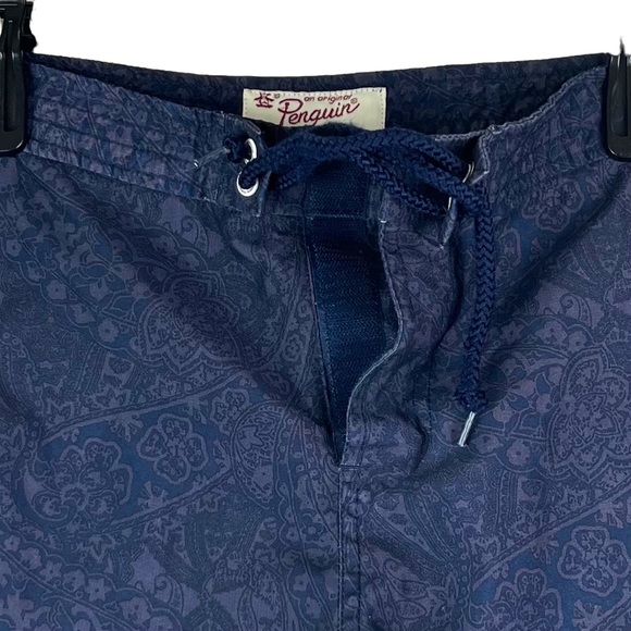 Penguin Munsing Wear Paisley Floral Swimming Trunks Mens Size 31 Navy Blue - Picture 6 of 9